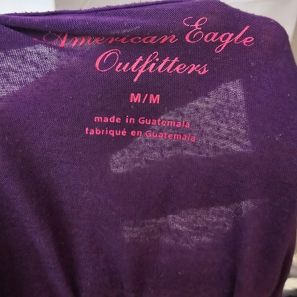 AEO Tissue Tee Medium - Picture 2 of 7